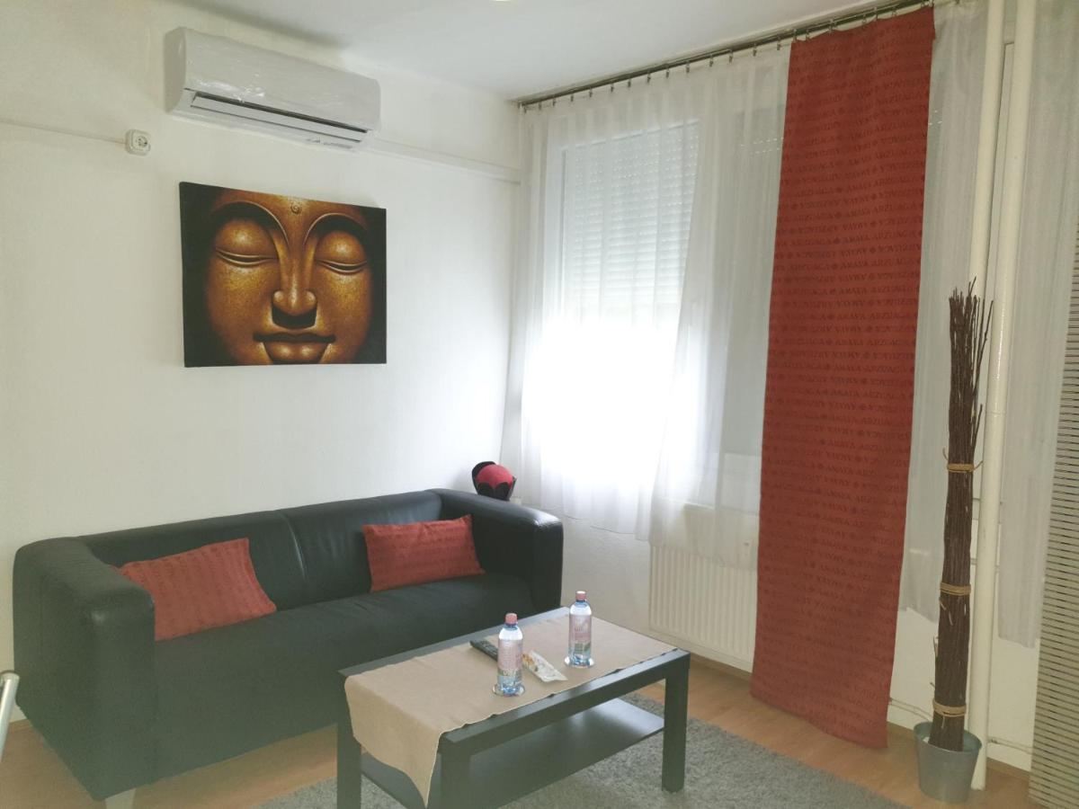 Goldapartman Salgótarján Εξωτερικό φωτογραφία